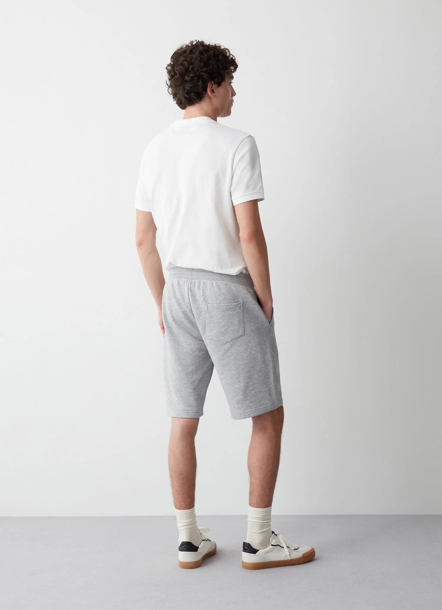 Sweatshirt Bermuda shorts with pocket